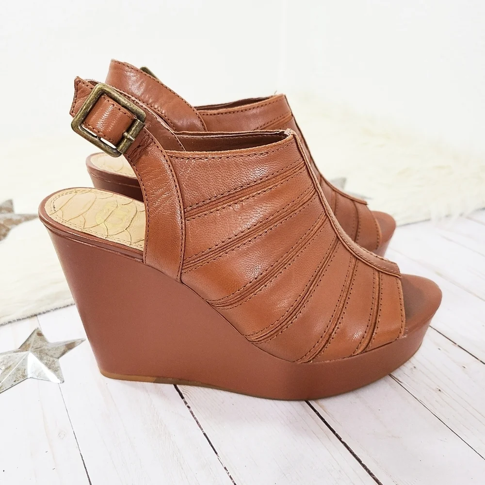 Gianni Bini Platform Wedge Sandals Brown Faux Leather Ankle Strap Size 9.5